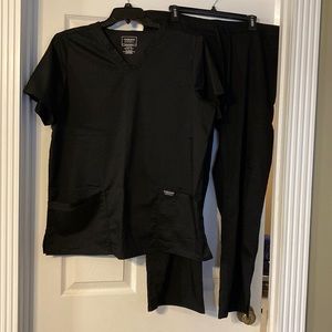 Cherokee workwear revolution scrub set